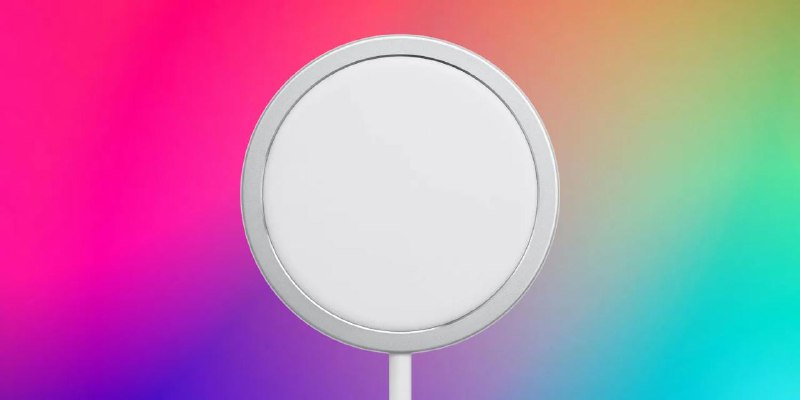 欧盟确认苹果可以生产没有 USB-C 接口的无孔 iPhone据彭博社的 Mark Gurman 报道，该公司曾考虑让 Air 设备成为苹果第一款完全无接口的 iPhone