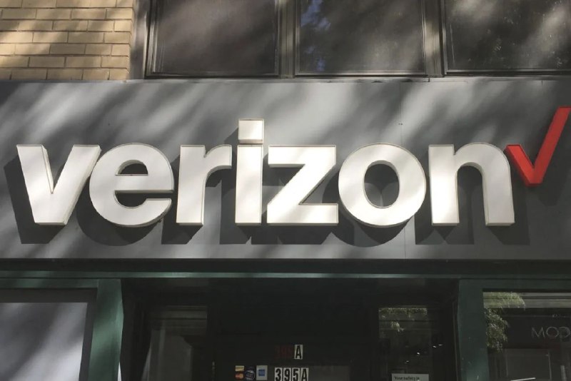 Verizon 推出 YouTube Premium 七折优惠活动，并将 Peacock 添加到流媒体订阅服务菜单中🗒 标签: #Verizon #YouTube #Peacock📢 频道: @GodlyNews1🤖 投稿: @GodlyNewsBot