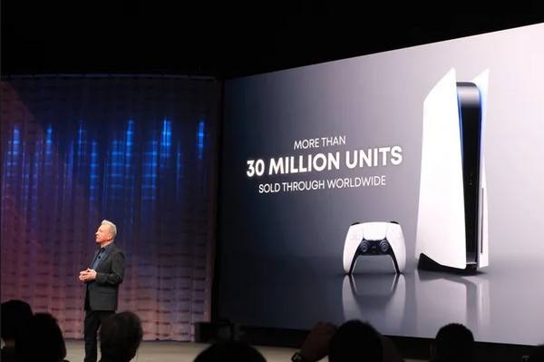 索尼表示，PlayStation 5的短缺已经结束索尼互娱游戏主管 Jim Ryan在 CES 展示会上宣称，PS5 全球货源短缺现已结束