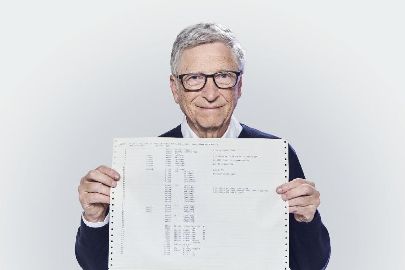Bill Gates 分享微软首款商业产品 Altair BASIC 原始代码为了庆祝微软 50 周年这一重要里程碑历史时刻，微软联合创始人 Bill Gates 发布了一篇博客文章来庆祝这一时刻