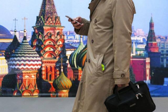 俄罗斯将花费 6.46 亿美元封锁 VPN据《福布斯》俄罗斯版周二报道，俄罗斯通信监管机构罗斯科姆纳次尔计划在未来五年内花费 590 亿卢布（约合 6.44 亿美元）来升级其互联网流量过滤能力……福布斯报道援引相关文件称，这笔钱将用于升级用于过滤互联网流量的硬件，以及阻止或减缓某些资源的访问