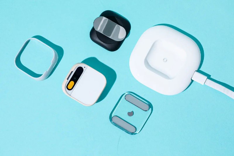 Humane 警告 AI Pin 用户“立即”停止使用其充电盒Humane 公司今天告诉 AI Pin 的用户，他们应该“立即”停止使用随 AI 设备附带的充电盒