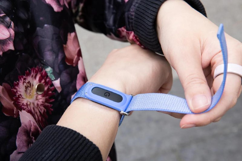 现在，你可以将Google Health的数据直接同步到 Apple Health据 9to5Mac 报道，Google正在推出一项更新，终于支持将 Fitbit 的锻炼记录、步数、生命体征等数据直接同步到 Apple Health（健康）