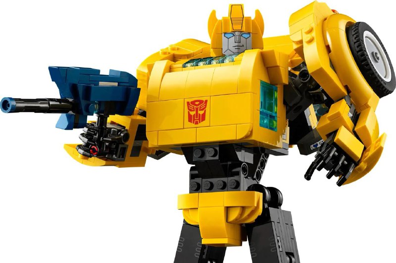 乐高推出大黄蜂模型，共950 块积木，将于7月1日上市对于乐高忠实会员（免费注册）来说，这套 950 块积木的“大黄蜂”将从 7 月 1 日起开售，而对其他人则从 7 月 4 日开始开售，售价为 89.99 美元、89.99 欧元或 79.99 英镑