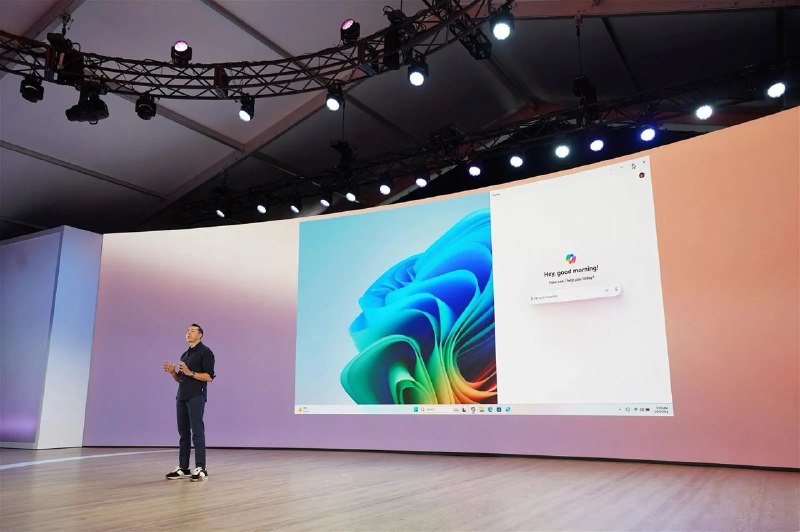 微软 Surface 活动：6个重要公告1️⃣ Copilot Plus 电脑的发布2️⃣ 新的“Recall”功能可以跟踪你在电脑上的所有操作3️⃣ Windows 11 中新的 Copilot 集成功能，Copilot 也将配备 OpenAI 的新型 GPT-4o 模型，使得 AI 能够根据你屏幕上看到的内容回答问题