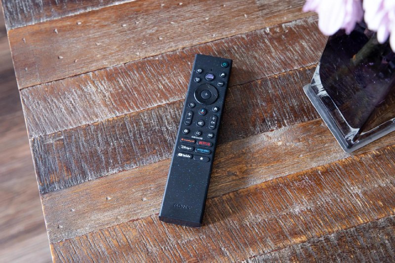 索尼推出其首款 RGB 电视Bravia 7 II ，65英寸售价$2600这款电视与旗舰机型 Bravia 9 II 一同亮相
