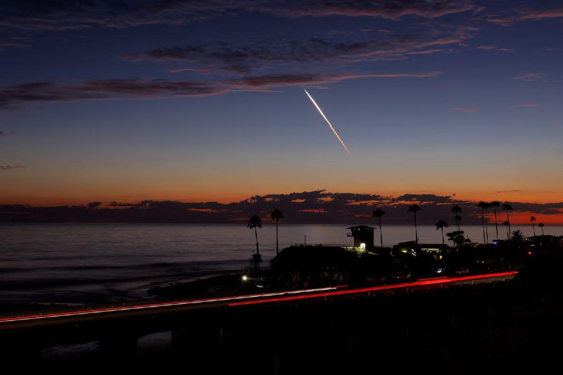 SpaceX计划推出 Starlink 手机，可直接连接卫星马斯克表示：“这将是一款与当前手机截然不同的设备